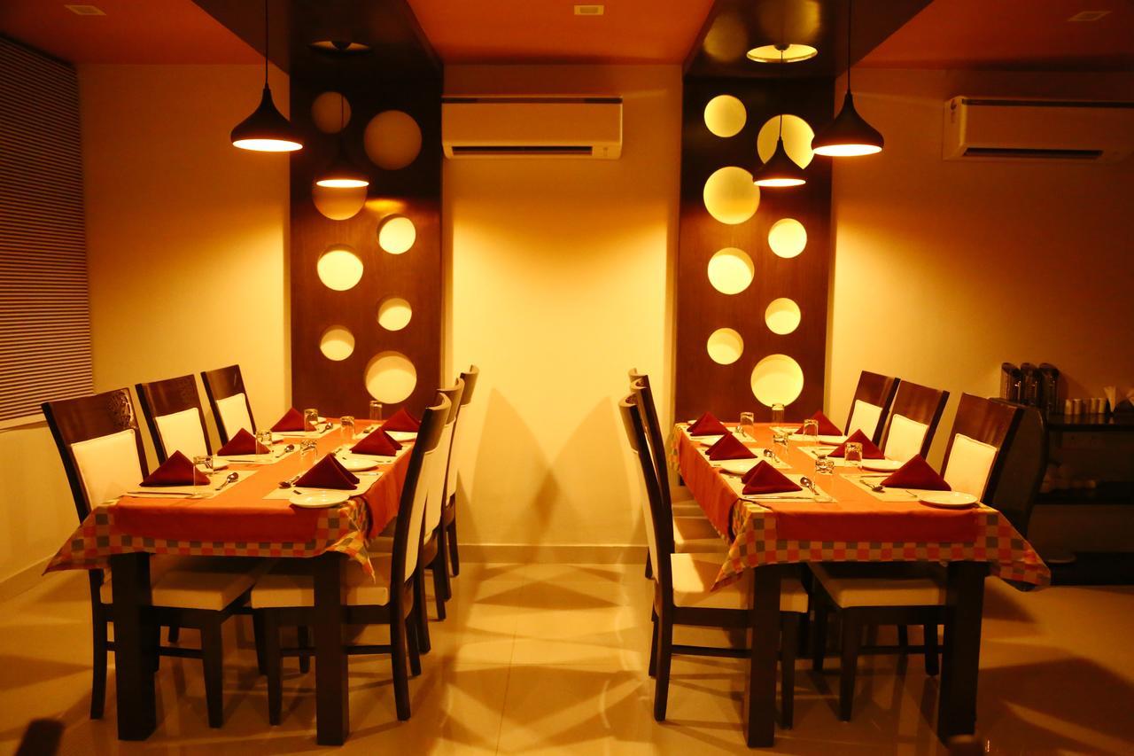 Hotel Royal Inn Chittorgarh Kültér fotó