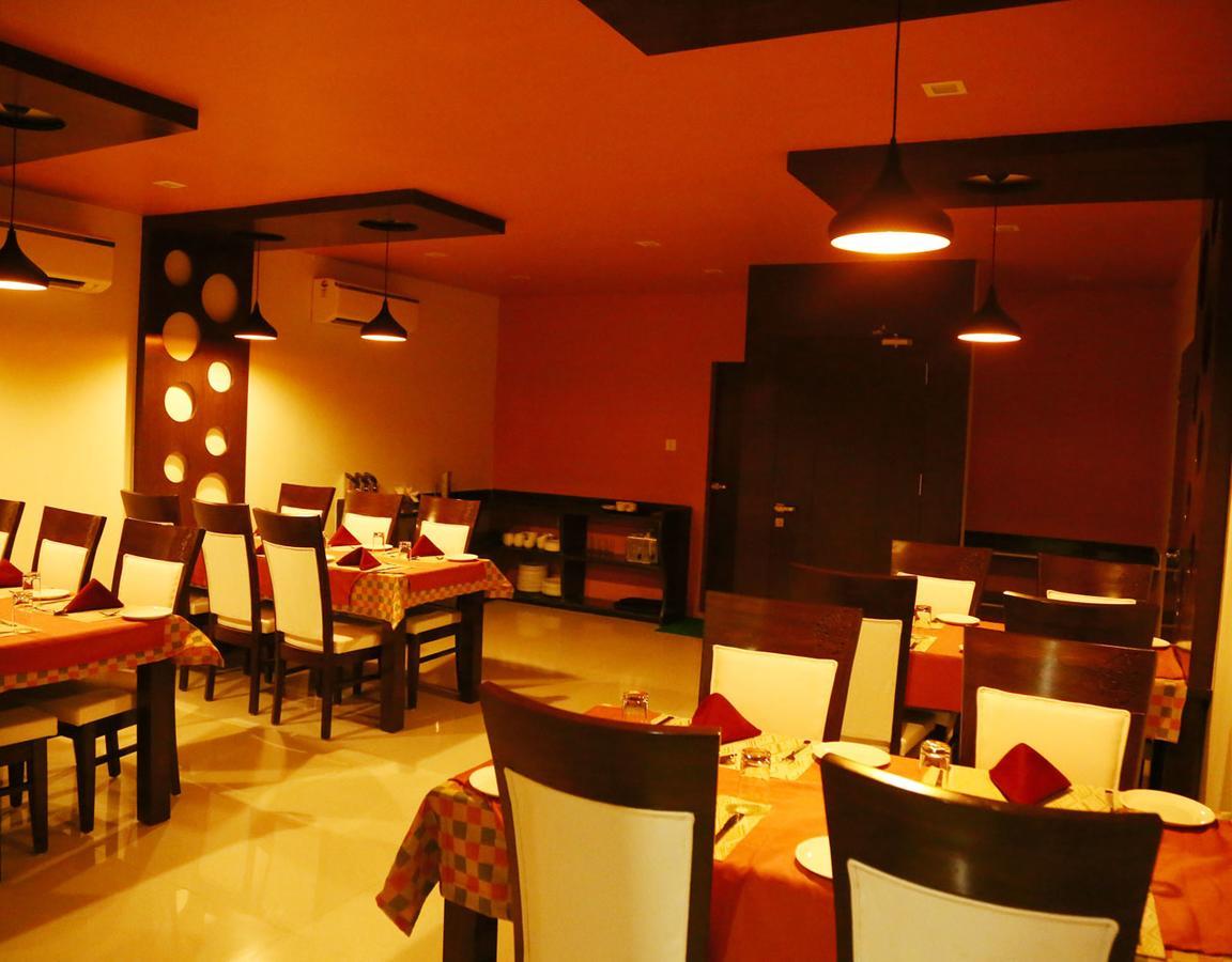 Hotel Royal Inn Chittorgarh Kültér fotó